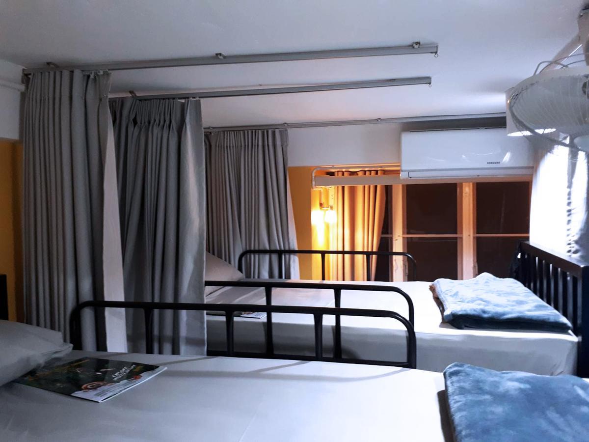 Artistel (Adults Only) Hostel Chiang Mai Ngoại thất bức ảnh